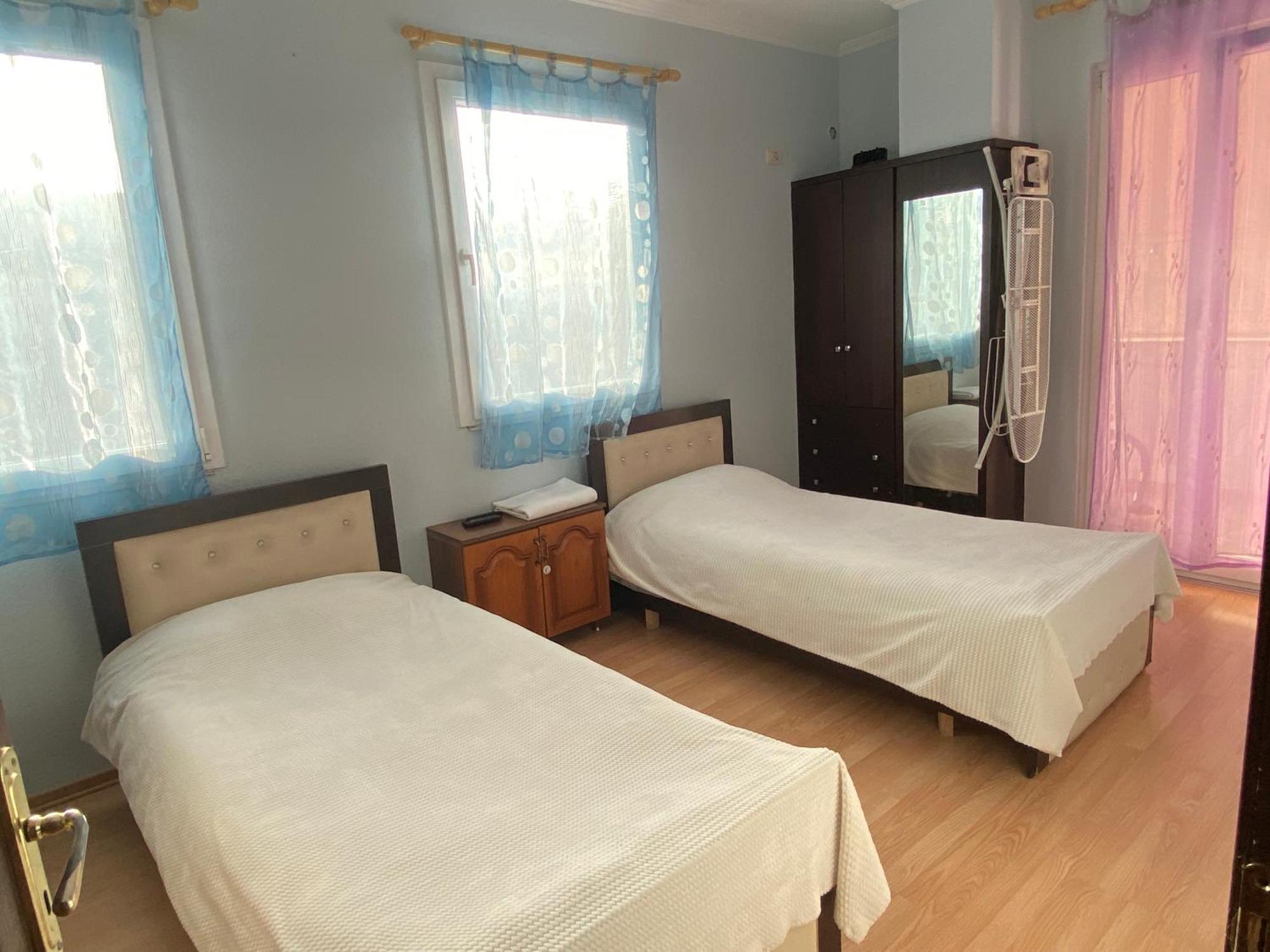 Comfortable 2-Br For 4 ติรานา ภายนอก รูปภาพ